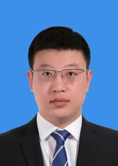 副镇长:李铁南