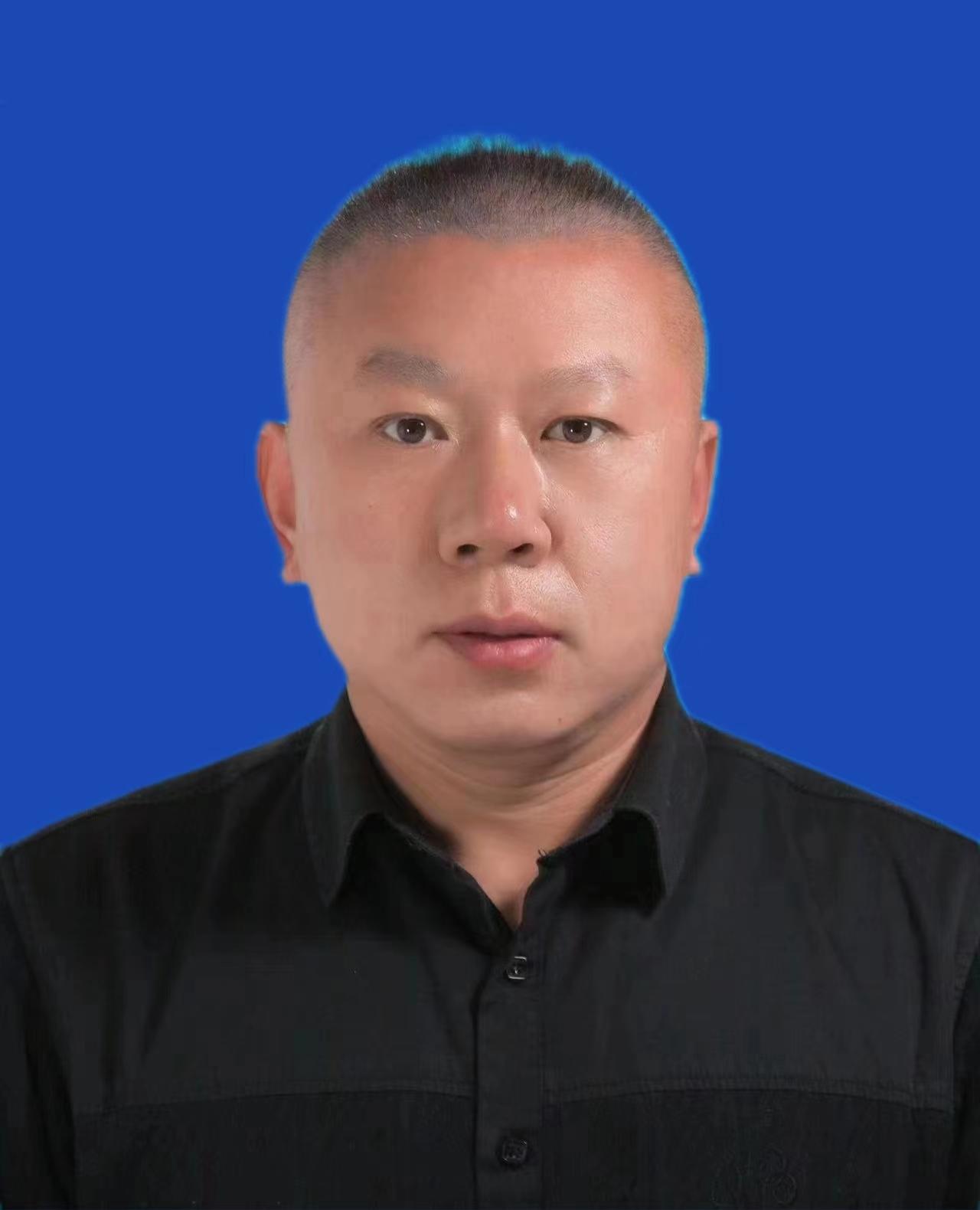 王亚丰