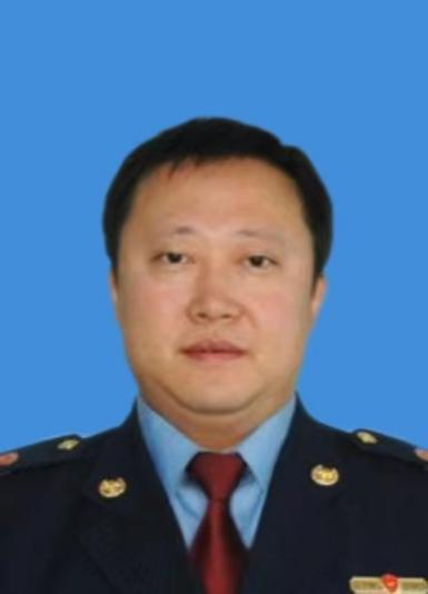 于丹