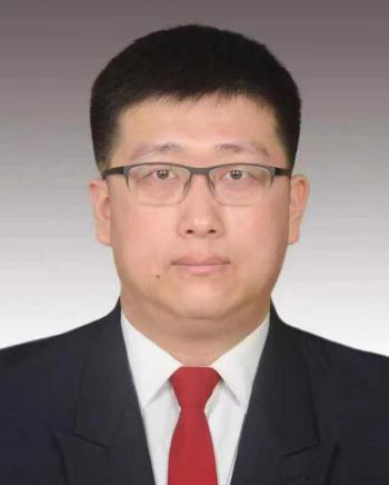 张斌